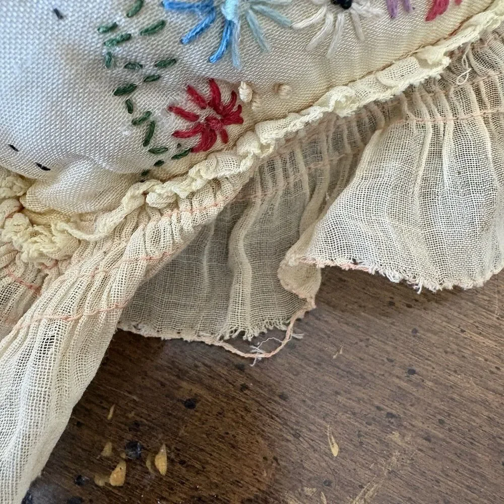Vtg Pillow 1920s Era Flapper Southern Belle Hand Embroidered Cottagecore AS IS
